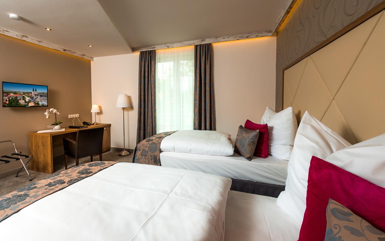 Deluxe Doppel-/Zweibettzimmer